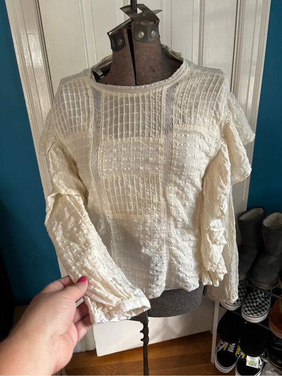 Treasure & Bond Tops - Treasure & Bond Cream Textured Lace-Inset Long Sleeve Blouse